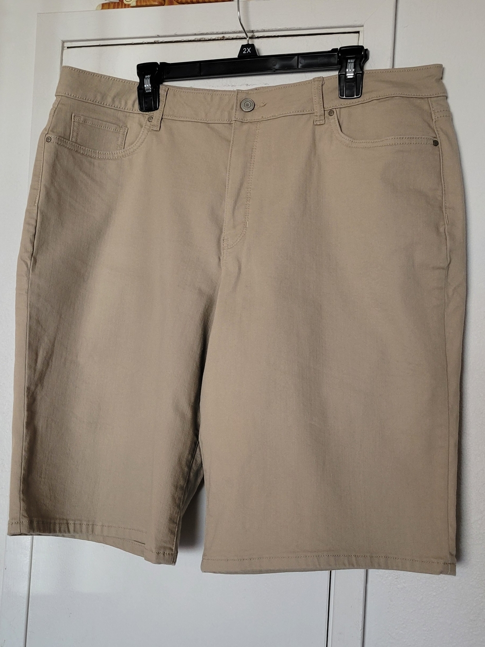 Women's Bermuda Stretch Denim Shorts